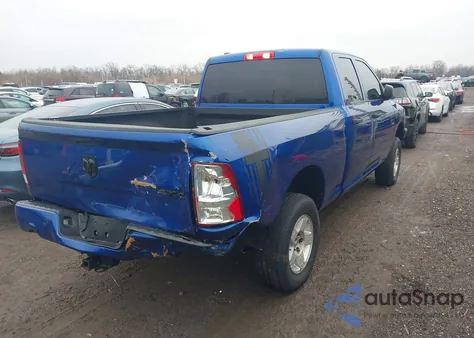 2019 Ram 1500 Classic Express 4X4 6'4 Box из США, поврежденный, VIN 1C6RR7FT6KS537350